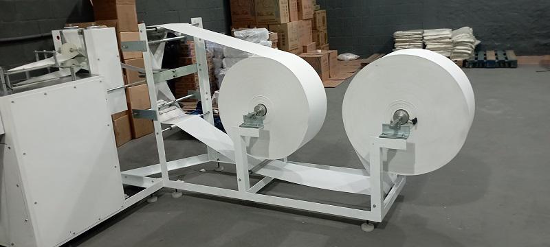 Máquina de fabricar guardanapos sachê